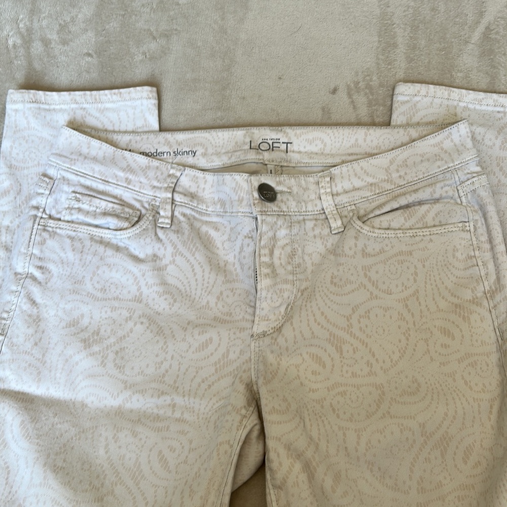 Ann Taylor LOFT modern skinny jean, white/cream pattern - Picture 2 of 5